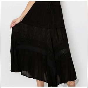 JUST CRUISIUY Women's 8 Bohemian Black Layered Embroidered Lace Maxi Skirt